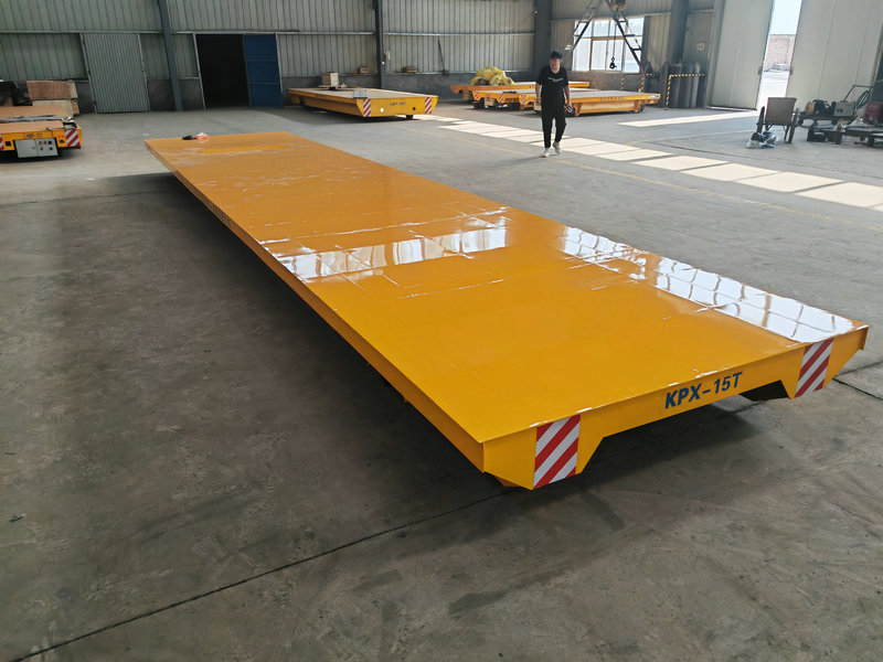 Trolley de transferência de material ferroviário