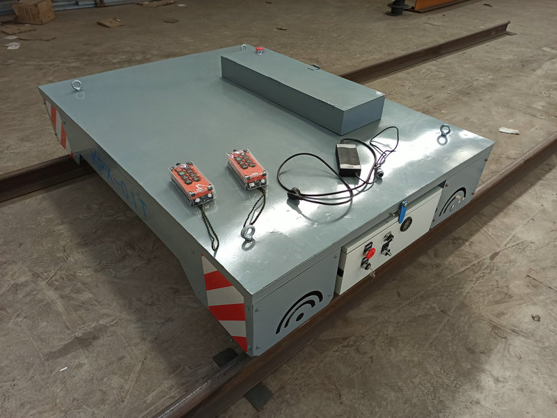 Cartão de transferência de equipamentos de manuseio de pequenos materiais