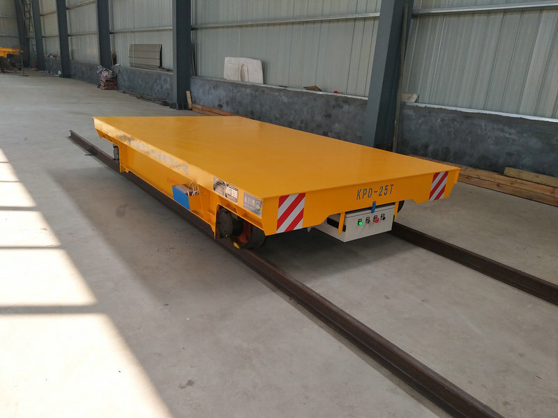 Carro de transferência ferroviária de baixa tensão